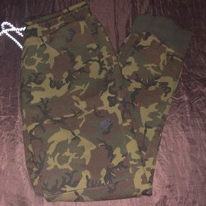 NIKE Camo Joggers